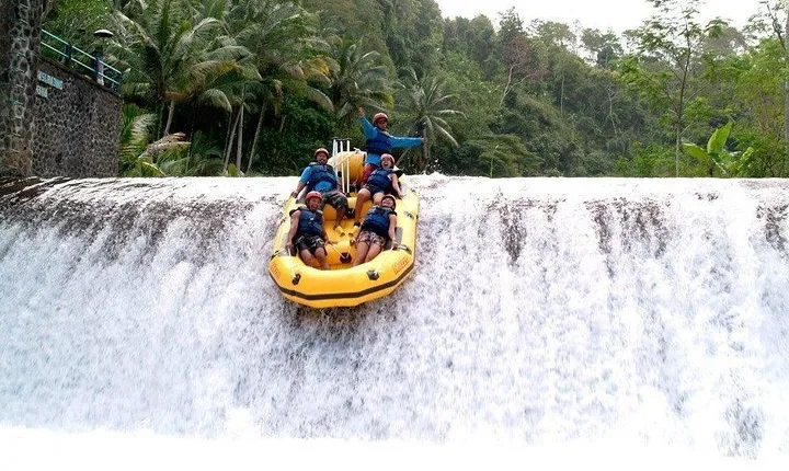 Telaga Waja River White-Water Rafting with Buffet Lunch