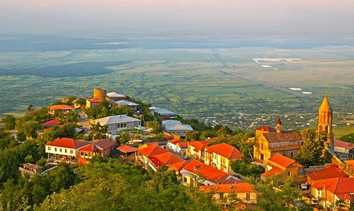 Full day tour to Kakheti: David Gareja and Signagi Town