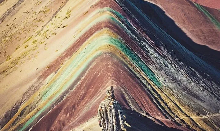 Rainbow Mountain Hike: 1 FULL DAY 