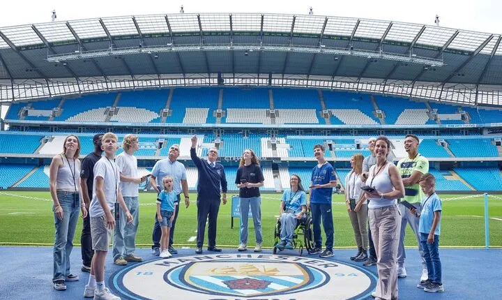 Etihad Stadium: Manchester City FC Tour by Rail From London