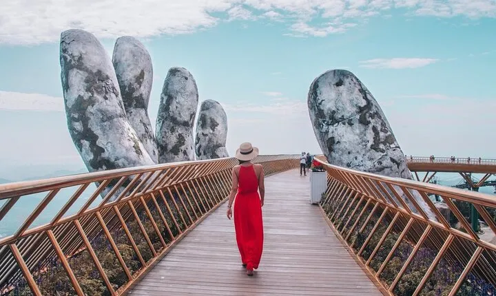 ️ Danang Instagram Tour: Most Famous Spots (Private & All-Inclusive)