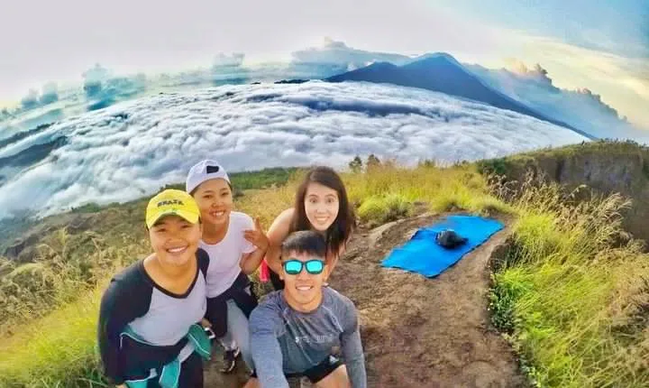 Private Tour : Mount Batur Sunrise Trekking and Rice Terrace with All Inclusive