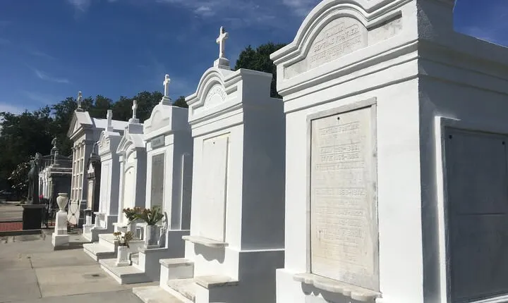 St. Louis Cemetery No. 3 Walking Tour