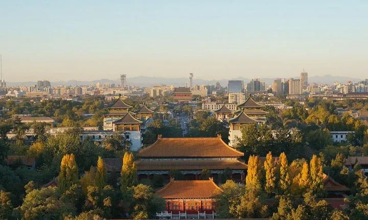 Private Day Tour Of Mutianyu Great Wall And Jingshan Park With Lunch