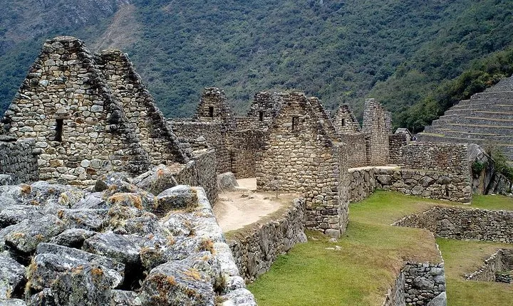 Cusco or Ollantaytambo to Machu Picchu