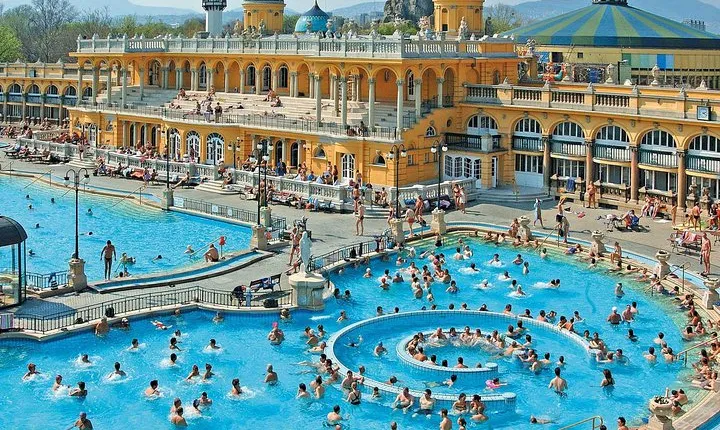 Széchenyi Thermal Spa Full-Day Tickets
