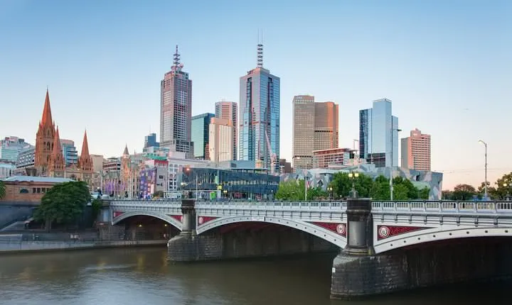 Live like a Local: A Self-Guided Audio Tour