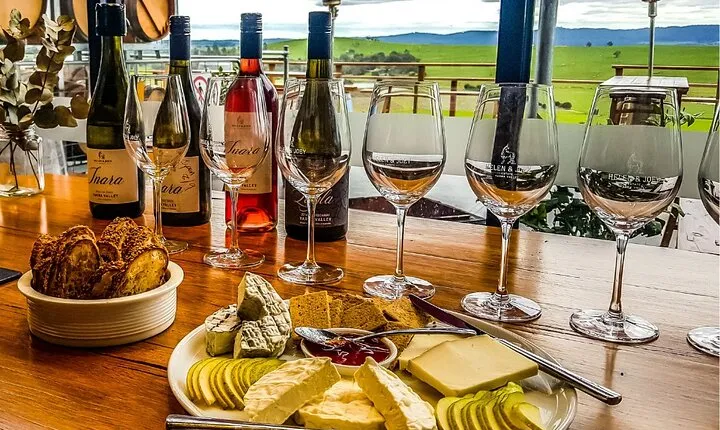 Amazing Yarra Valley Wine, Gin, Cheese & Chocolate Tour