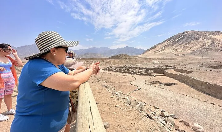 Caral, The Oldest City in America from Lima Private Tour