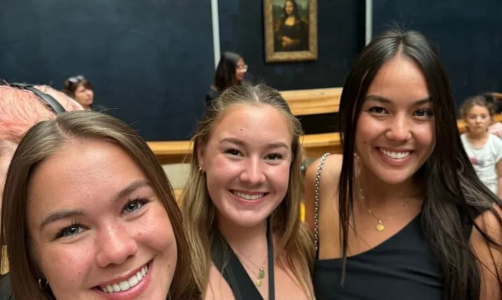 Family Friendly Louvre Museum Private Guided Tour