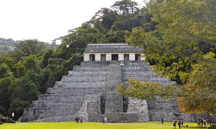 Tour to Palenque, Agua Azul Waterfalls and Misol Ha