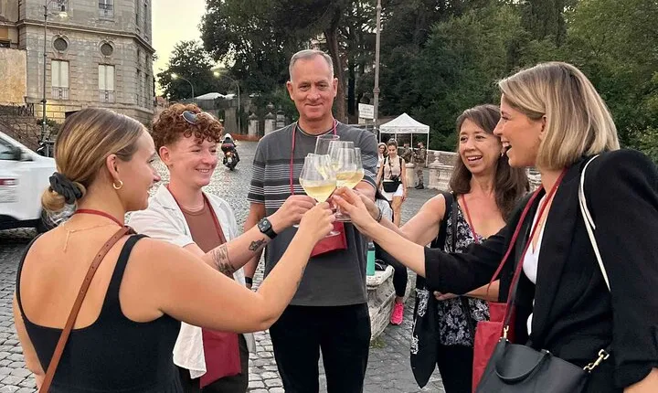 The Wine Private Tour in Rome (Trastevere)