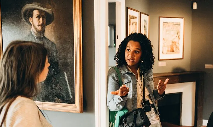 Private Day Tour in Paris with Louvre Tickets