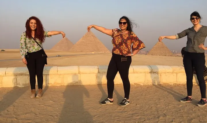 Pyramids of Giza,Egyptian Museum & Khan El Khalili Bazaar day tour