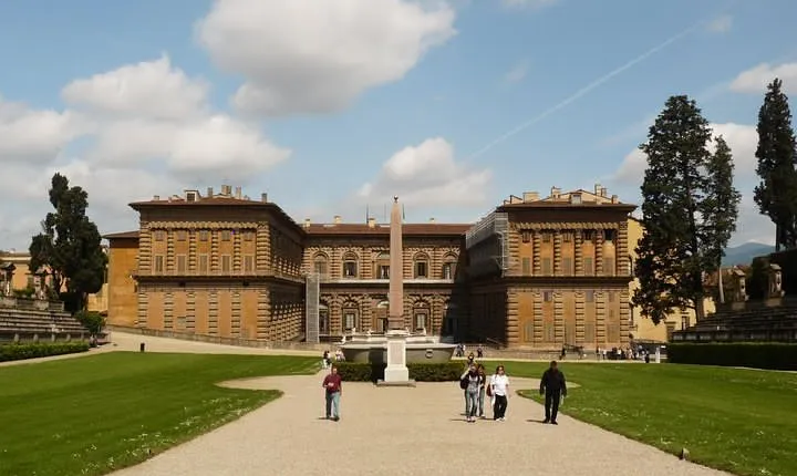Pitti Palace and Boboli Gardens Private Tour