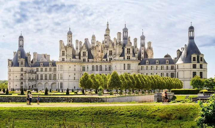 Chambord Castle - The Biggest Castle on Loire valley
