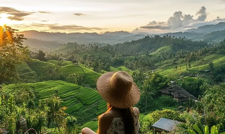 Bali Tour : UNESCO Rice Terrace, Temple and Hidden Waterfalls