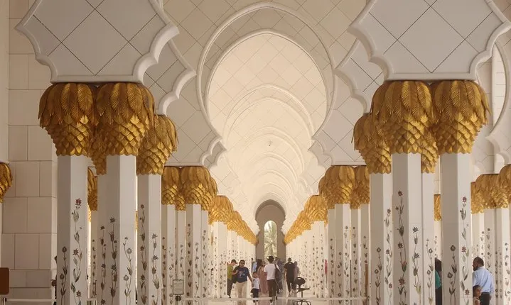 Abu Dhabi City Tour from Dubai - Full-Day Tour