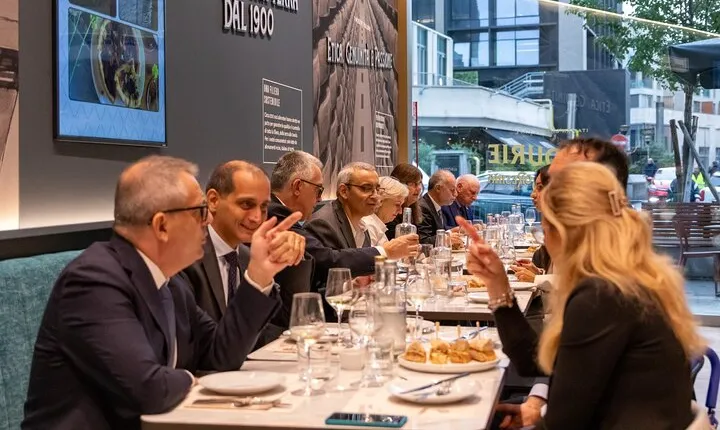 DA Gòodurie Soresina Cheese Tasting Experience