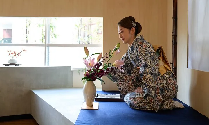 Ikebana Private Program in Kyoto