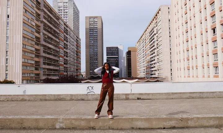 Outdoor photoshoot in Paris most beautiful spots