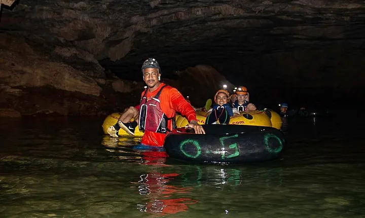 Altun Ha & Cave Tubing from Caye Caulker 