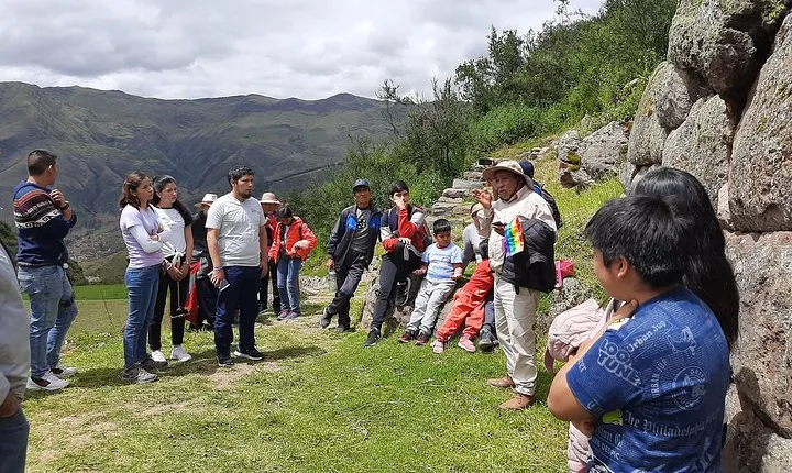 Tour Valle Sur Cusco Tipon, Pikillacta and Andahuaylillas