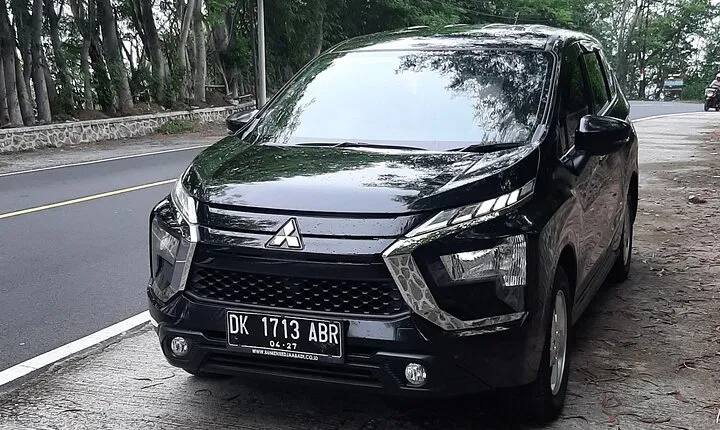 Private Car Charter to Selong Belanak, Mawun, and Merese Hill