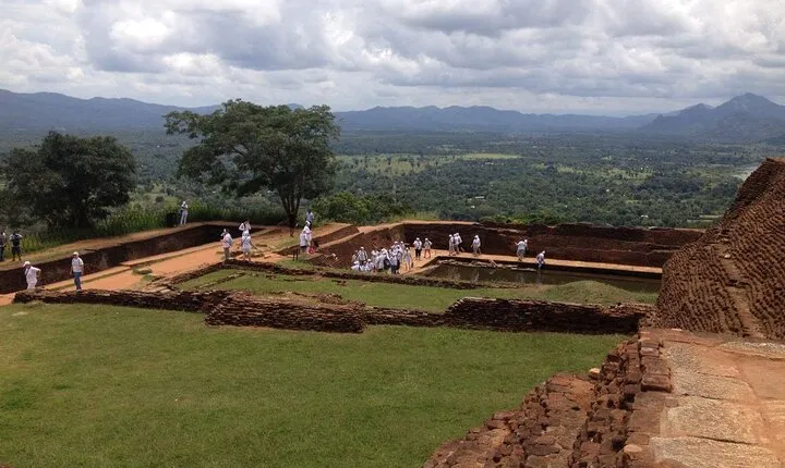 5 Days Private Guided Sri Lanka's Heritage Cultural Tour
