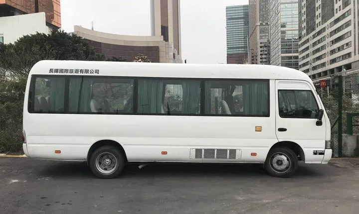 Point to Point Transfer - 20-Seat Tour Bus