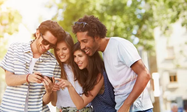 Enchanting Tampere Romantic Walking Tour