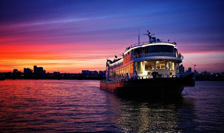 Yeouido Seoul Eland Han River Cruise Ticket