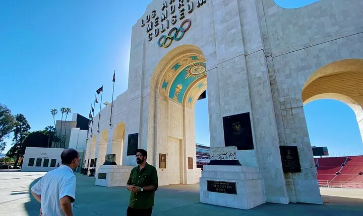 Museum Row Tour: Space, Dinosaurs and Sports at Exposition Park