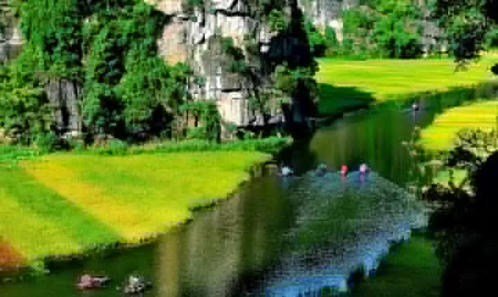Hoa Lu - Tam Coc - Ninh Binh Day Tour: Biking, Visit Local Family