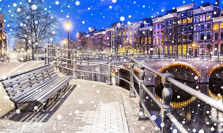 Christmas Walking Tour in Amsterdam