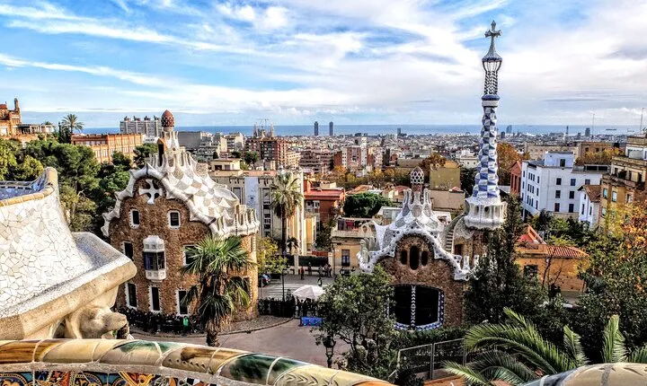 Park Guell Guided Tour with Skip-the-Line Ticket
