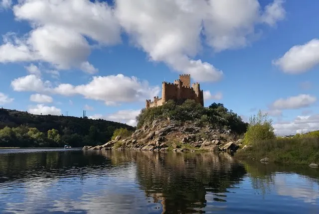 Private Tour to The Knights Templars Region and Mediavel Fortified Obidos