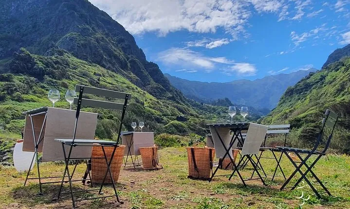 Exclusive Wine Tasting in the Wine Region of Boaventura