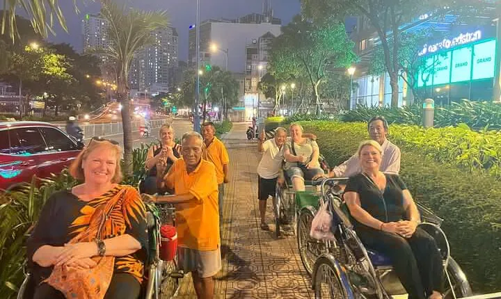 Private Street Food Discovery by Cyclo at Night in Ho Chi Minh