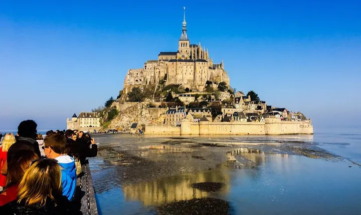 Private Tour to Mont-Saint-Michel From Paris