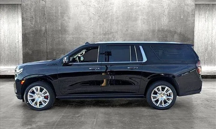 One Way SUV Transfer from Phoenix Int'l Airport to Phoenix Metro
