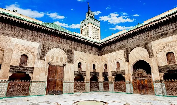 Full-Day Private Guided Tour of Fez Medina Walk & Rampart by Car
