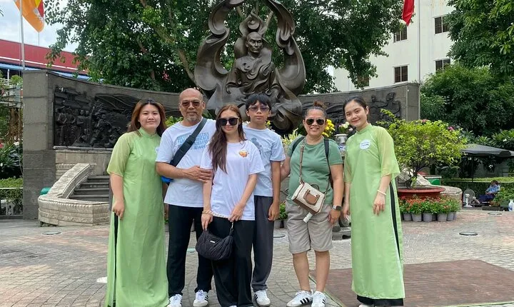 Saigon Afternoon City Historical Scooter Tour |Opt: Ao Dai Riders