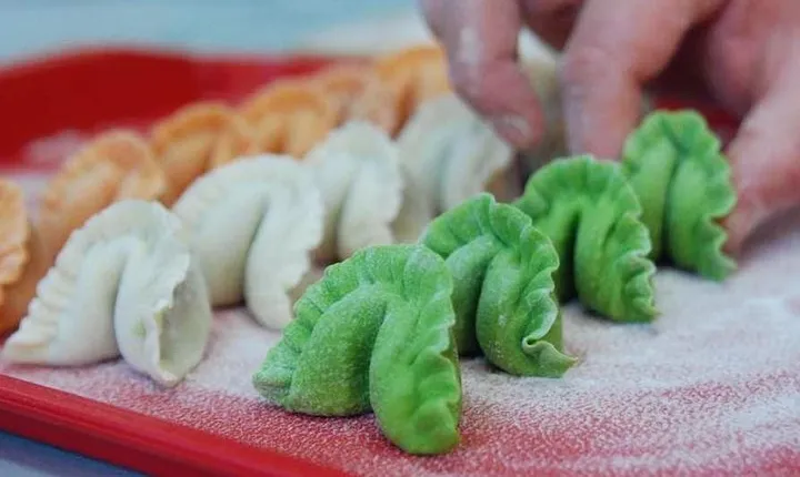 Private Xi'an Local Family Visit with Chinese Cuisine Cooking