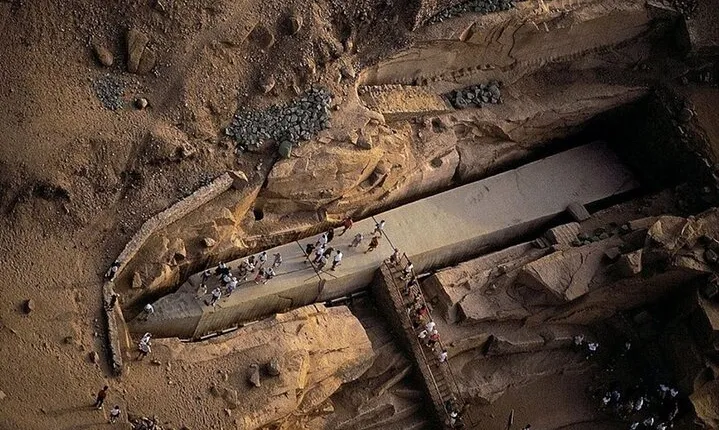 Philae temple-unfinished obelisk and high dam day tour in Aswan
