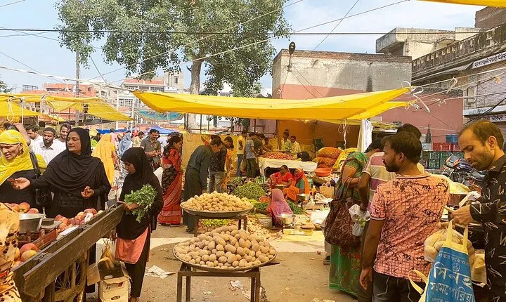 Full-Day Jaipur Tuk-Tuk Tour with Flower Market