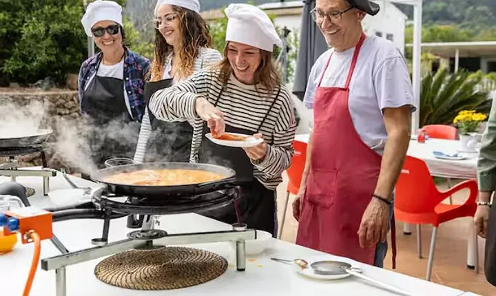 Authentic Valencian Paella Cooking Class