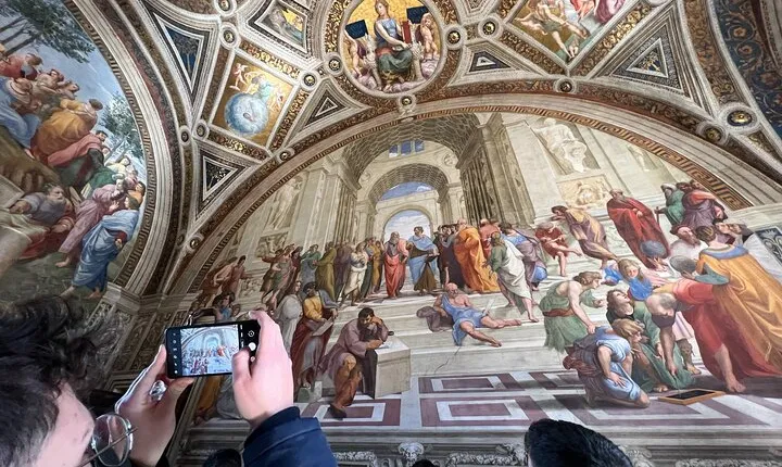 Exclusive First Access Vatican Tour with Skip the Line Basilica