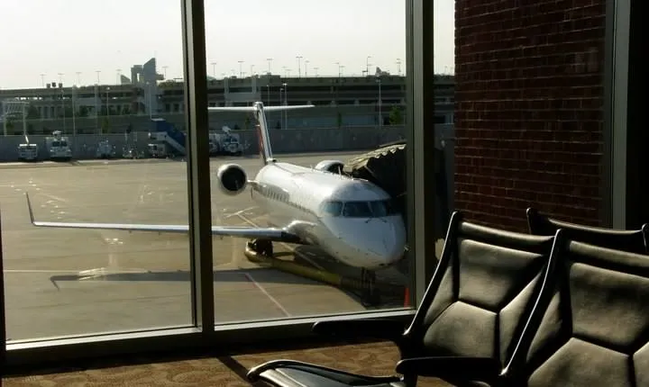 Private Arrival or Departure Transfer: Heathrow Airport to Luton Airport