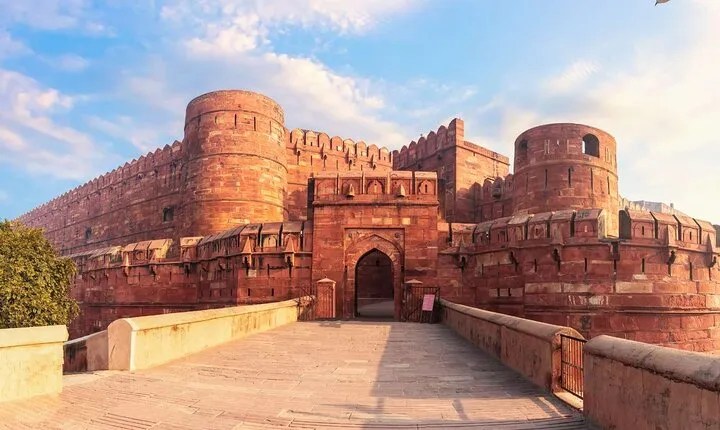 Agra Fort Skip-the-line ticket with Full Guided Tour